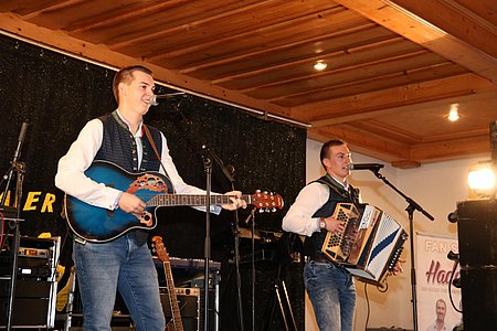 Die jungen Waldensteiner Peter und Georg Lebinger