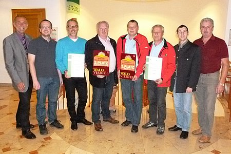 Vizebürgermeister Josef Schaden, Georg Höllrigl, Anton Hipp, Josef Bauer, Johann Wurz, Josef Peiffer, Dipl.-Ing. Christian Kornherr, Bürgermeister Johann Hölzl