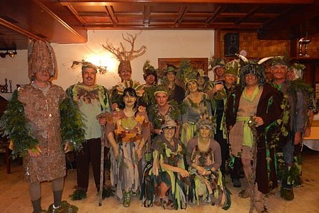 Gruppenfoto:Manuela und Klaus Haider, Claudia, Herbert und Tobias Krenn, Maria und Günter Hipp, Elisabethund Werner Poppinger, Renate und Fritz Poinstingl, Steffi Artmann, Hermann Grassinger, Leopold Russ, Harald Zauner, Josef Kalch;