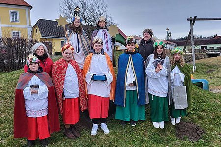 Zwei Gruppen waren in Sallingstadt unterwegs: Josef Danzinger, Begleiterin Anita Poppinger, Bernhard Krecek, Nina Danzinger, Felix Scheidl, Tobias Hölzl, Linus Hipp, Begleiterin Karin Böhm, Lara Hölzl und Astrid Krecek