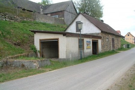 Das leerstehende Waaghaus wird zu einer zentralen Müllsammelstelle umgebaut.