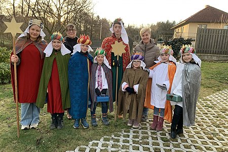 Die beiden Sterninger-Gruppen in Limbach waren Emma Holzmüller, Samuel Holzmüller, Begleiterin Roswitha Oberbauer, Alexander Oberbauer, Michael Holzmüller, Gabriel Fontanari, Valentina Meisel, Begleiterin Tanja Berger, Kathrin Steininger und Felice Berger.