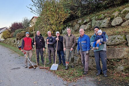 Am 24. Oktober 2024 waren dabei: Stefan Wally, Daniel Hölzl, Günter Hipp, Josef Bauer, Dietmar, Gerhard, Anton und Felix Hipp