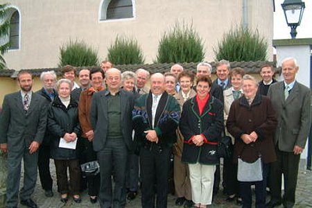 Vor der Pfarrkirche wurde noch ein Erinnerungsbild gemacht