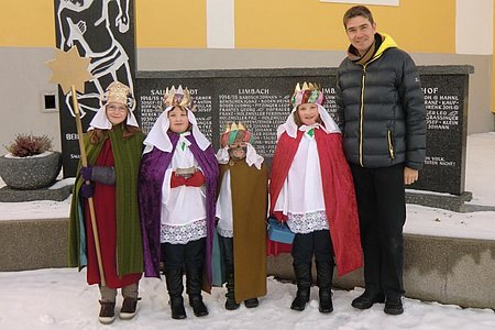 Gruppe Walterschlag/Windhof: Marie Scheidl, Tanja Müllner, Felix Scheidl, Petra Müllner und Begleitperson Alexander Scheidl