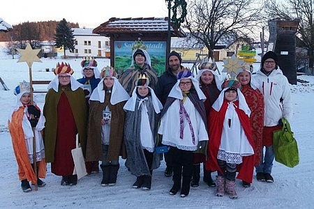 Zwei Gruppen aus Sallingstadt:Inge und Hannah Grassinger, Anna Kraft, Lena Poppinger, Oliver Wagner, Martin Poinstingl, Begleiter Walter Gretz, Julia Poppinger, Petra Müllner, Ines Wagner, Tanja Müllner und Begleiterin Sissi Kraft