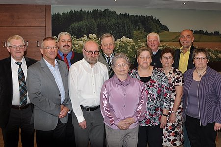 Josef und Erwin Grassinger, Harald Zauner, P. Daniel Gärtner, Johann Weber, Hedwig Grassinger, Martina Wurz, Martin Wally, Emma Wimmer, Vbgm. Josef Schaden und  Waltraud Hackl;