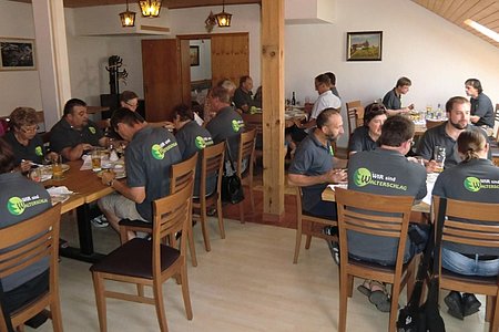 Mittagessen im Wirtshaus zur Pferdeeisenbahn