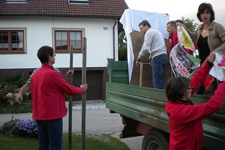 Fleißig wurde zusammengeholfen