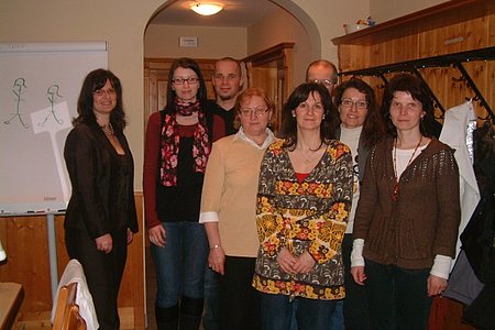 Dipl. Farb- u. Stilberaterin Monika Gundinger mit Katrin Breinhölder, Franz  Schaden, Margarete Schröfl, Manuela Schmalzbauer, Franz Anderl, Christine Flicker und Maria Schweitzer