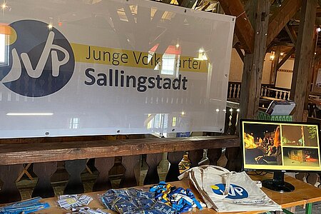 Der Info-Stand der JVP Sallingstadt