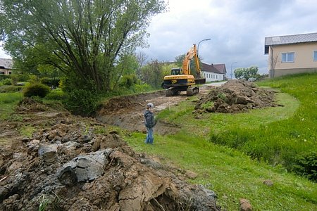 Begonnen wurde mit den Baggerarbeiten am 14. Mai 2014.