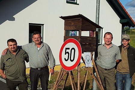 Am 17. Juli in Friedersbach, vorm Haus Ablinger: Franz Karlinger, Oswald Ablinger, Wolfgang Kletzl und Stefan Wally (v.l.)